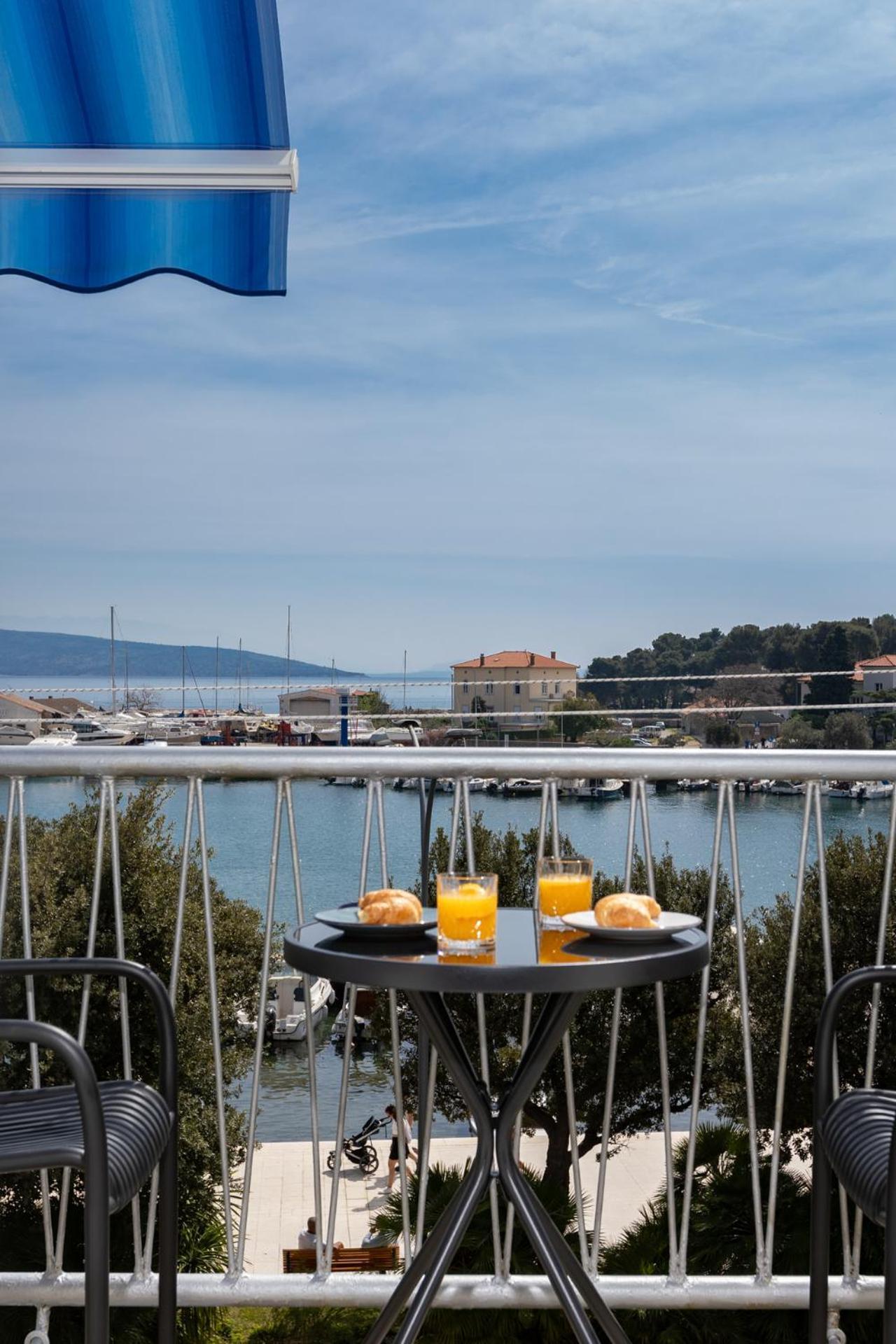 Apartment Marin Krk Крк Экстерьер фото